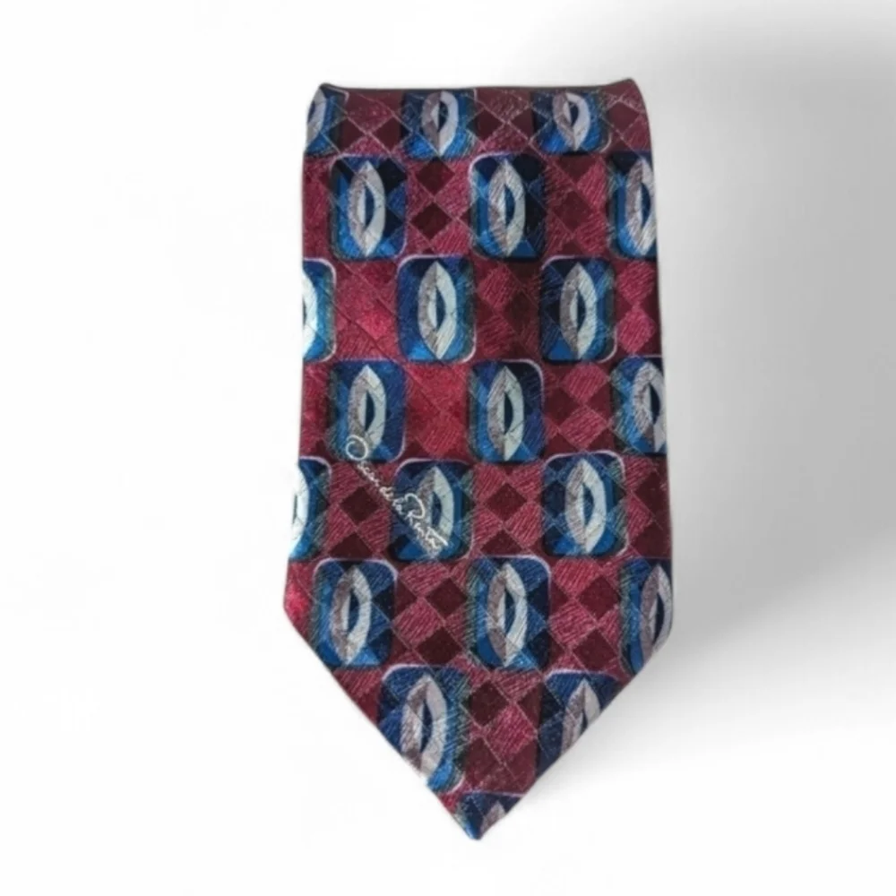 Oscar de la Renta Vintage Geometric Pattern Print Necktie in Retro Red and Blue
